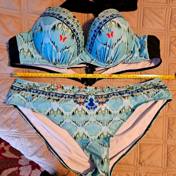 Baithing Suits - 2 peice - Picture 2 of 9